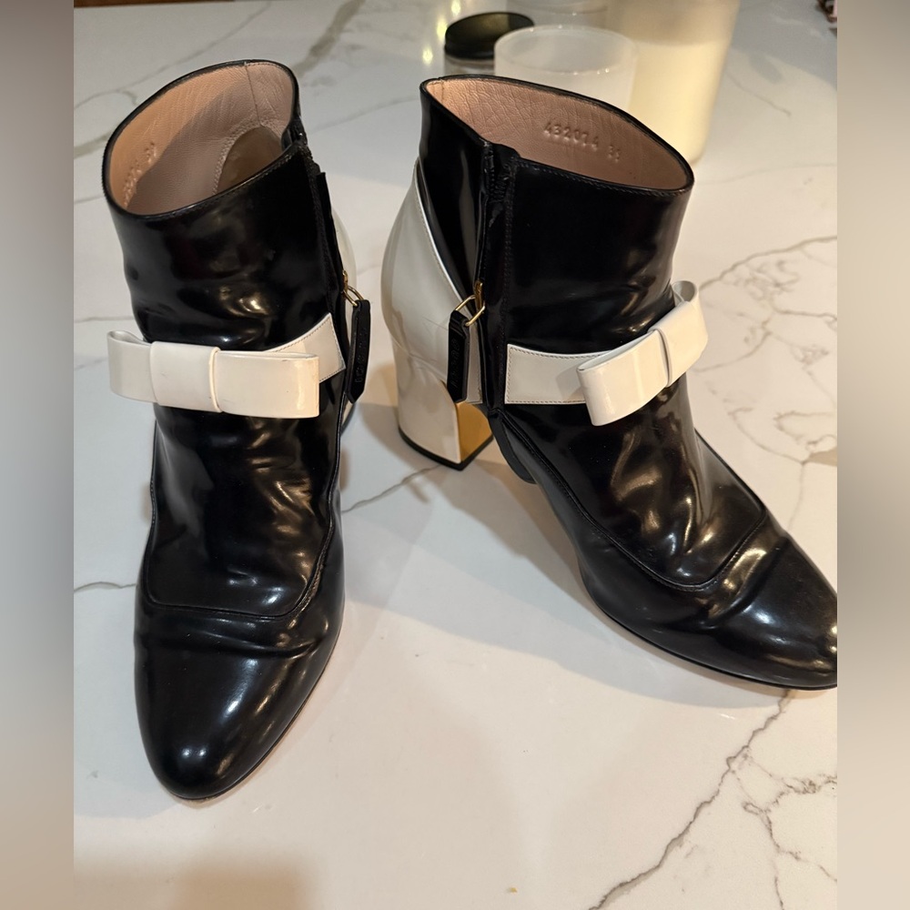 Gucci boots